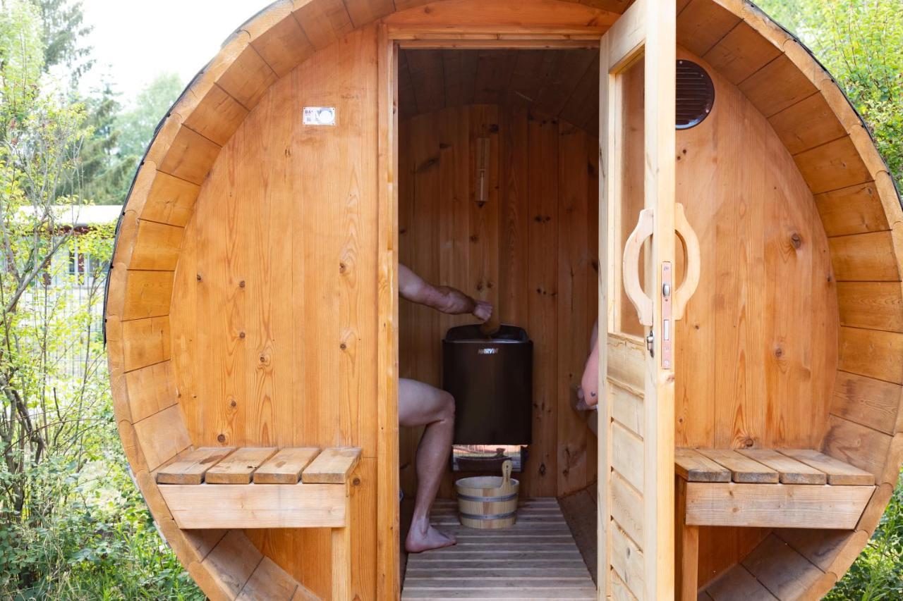 Am Grimnitzsee Gemutliches Tiny House Bungalow Mit Sauna Und Kamin Joachimsthal Exterior photo